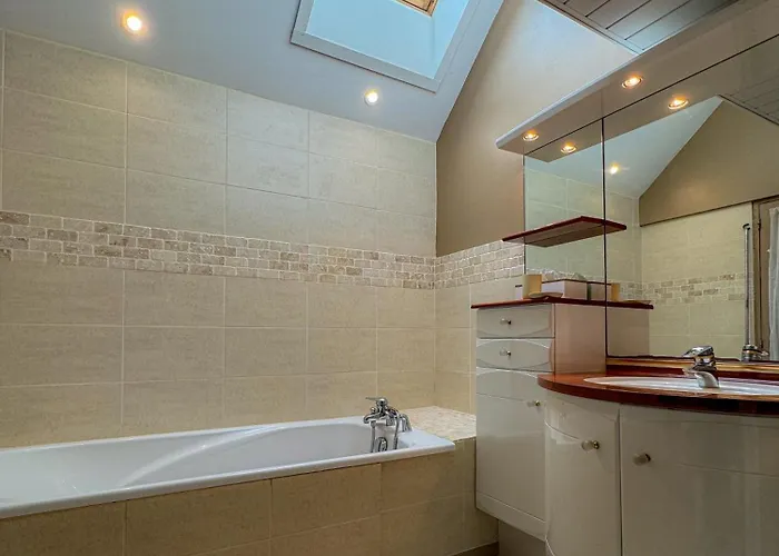 Titmae * Уистреам